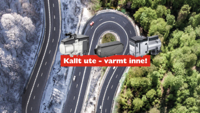 Snöig väg med skarpa kurvor, Eberspächer värmare i fokus, och texten 'Kallt ute – varmt inne'